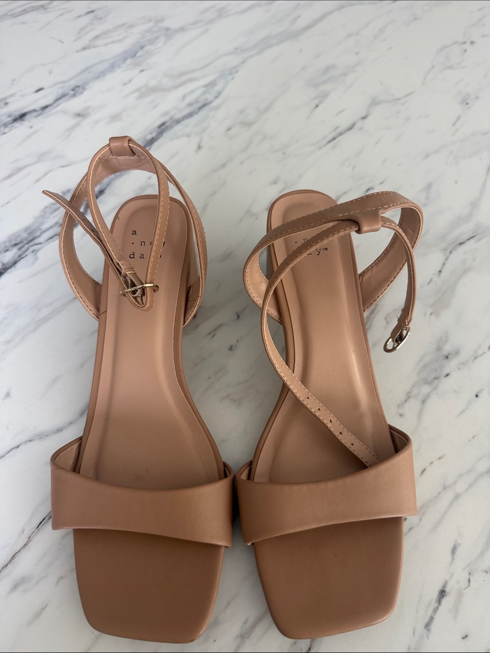 A new day strappy block healed sandal